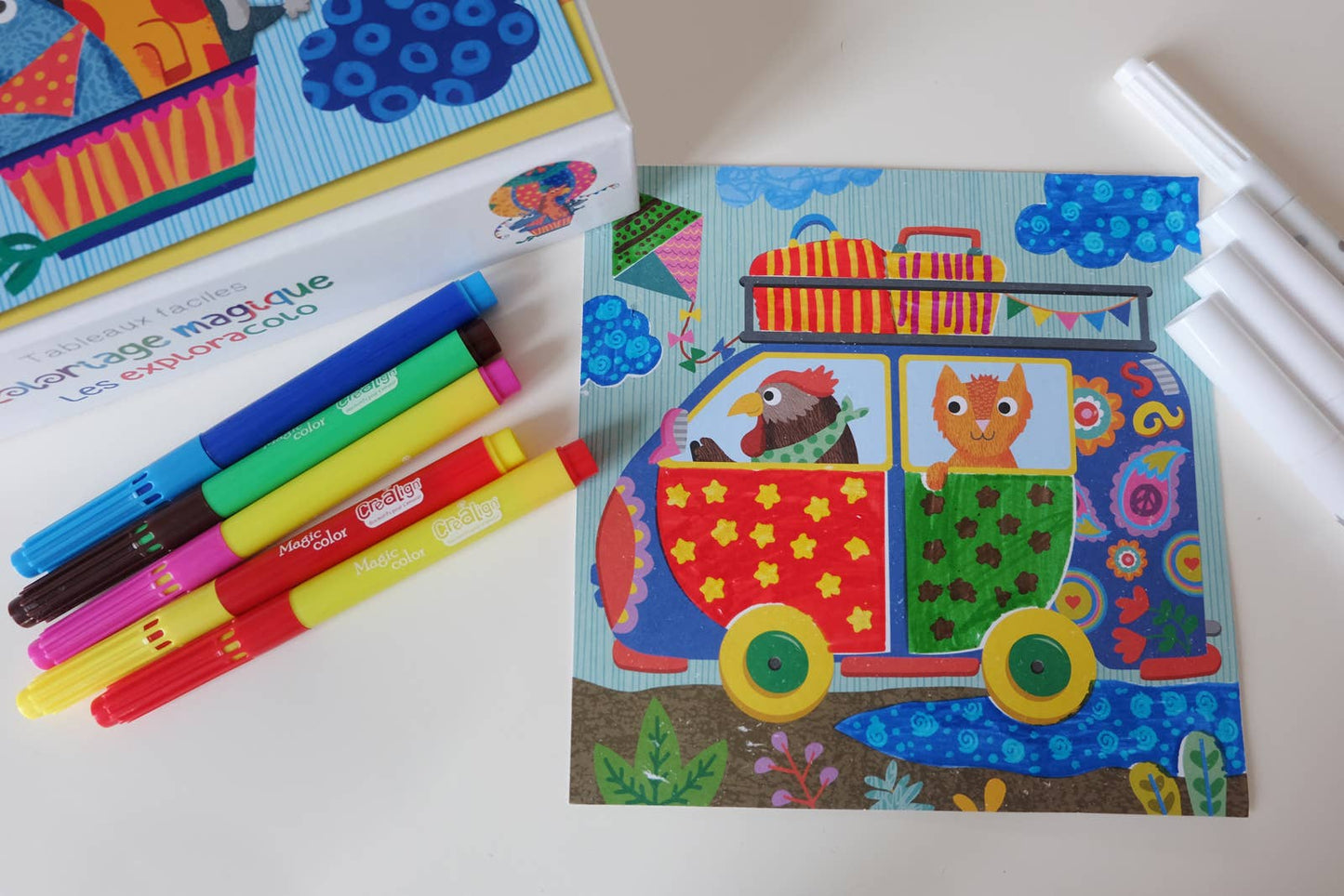 Desenhos para colorir mágicos, O Exploracolo