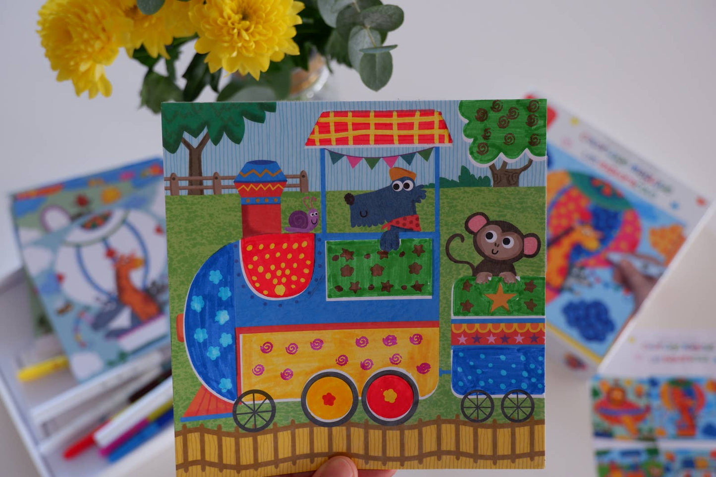 Desenhos para colorir mágicos, O Exploracolo